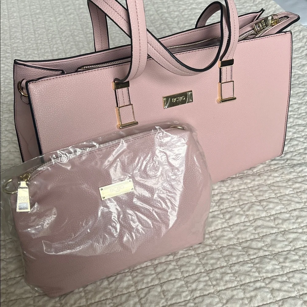 BCBG Blush Pink Paris Bag - Picture 5 of 13